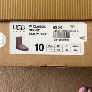 UGG Shoes - Ugg short classic boot UGG Shoes - Ugg short classic boot
